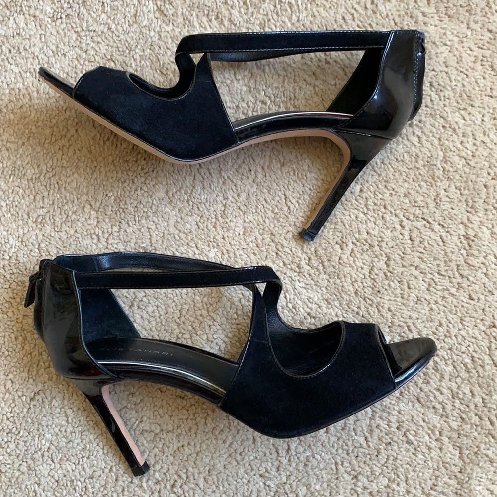 💥ELIE TAHARI SANDALS💥